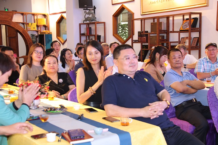 深圳市领航自驾游协会秘书长
