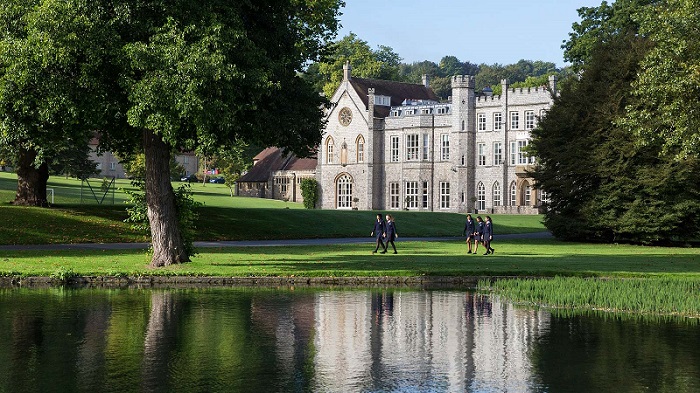 Wycombe Abbey 威雅公学